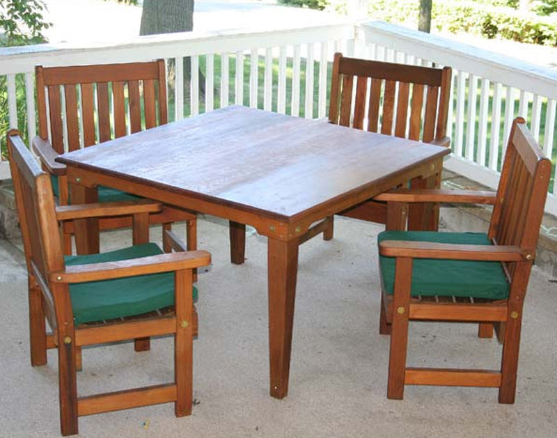 red cedar table w benches