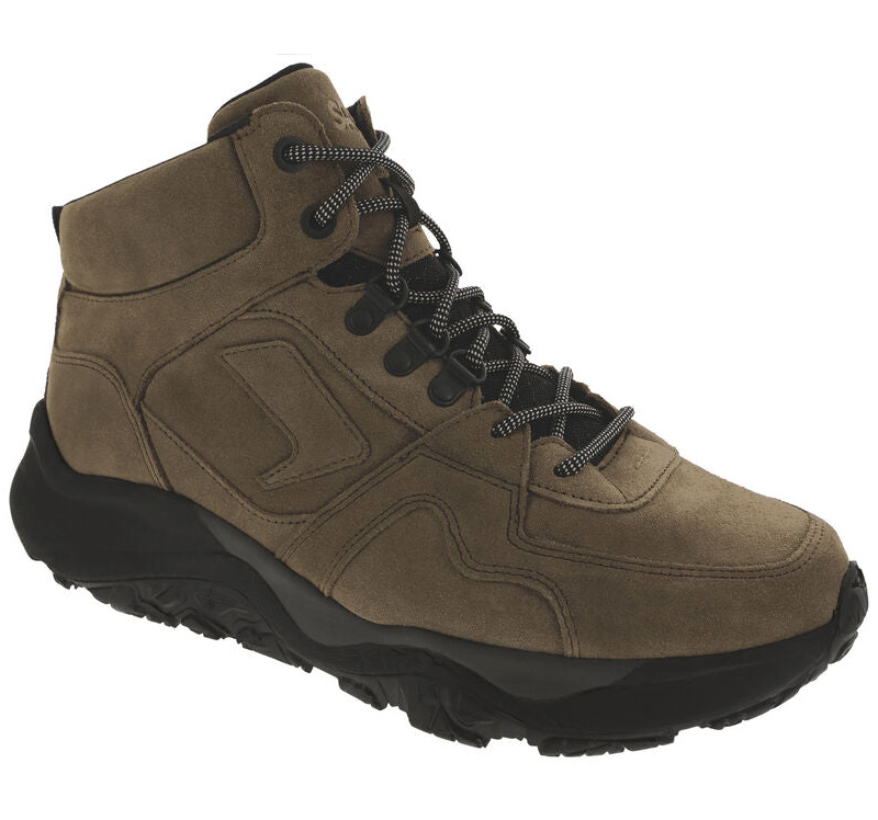 waterfroof hiking boot