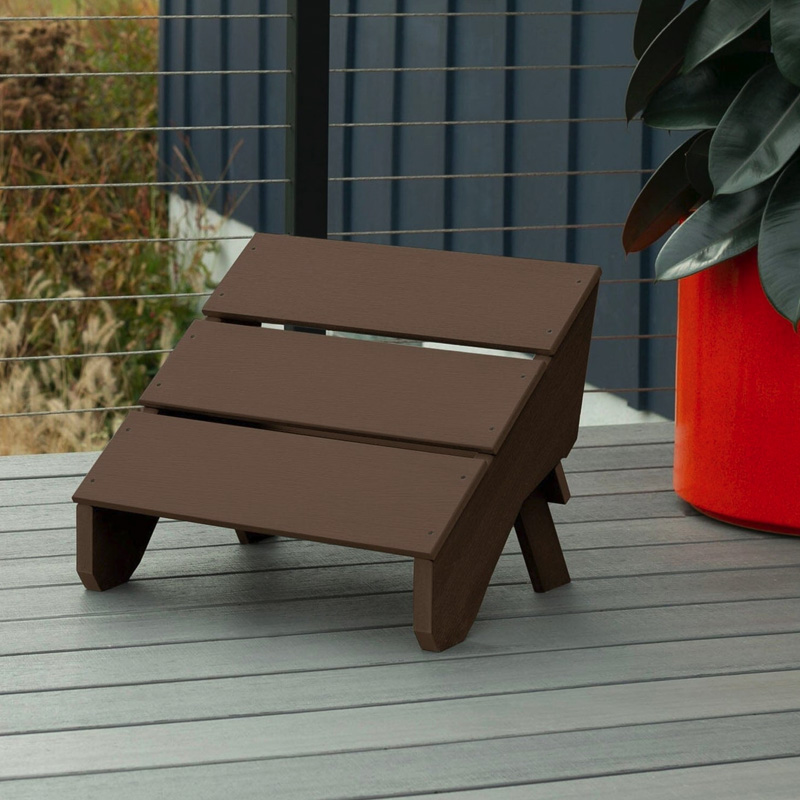 red cedar footrest