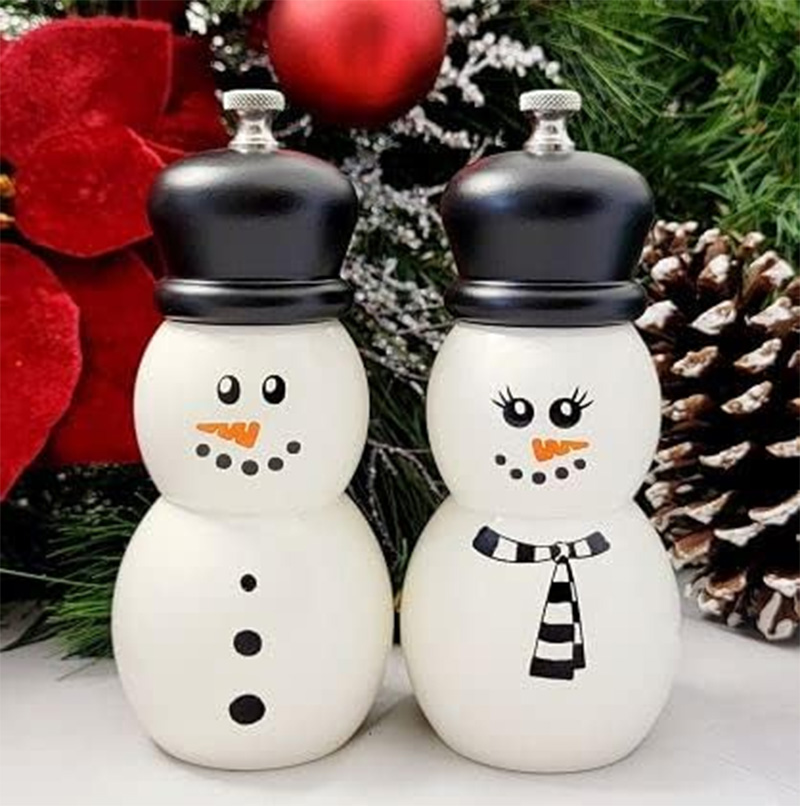 USA Made Pepper and Salt Mills - Shakers - Kitchen Aprons