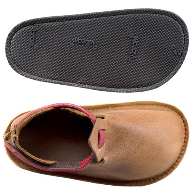 walking shoe black