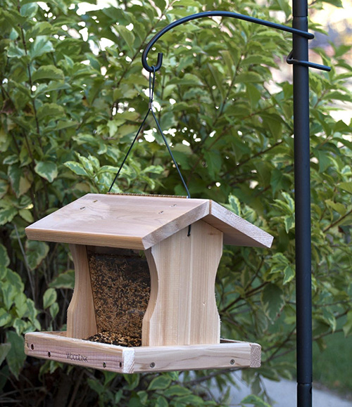 feeder 22